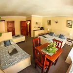 Mini Abraka Aparthotel