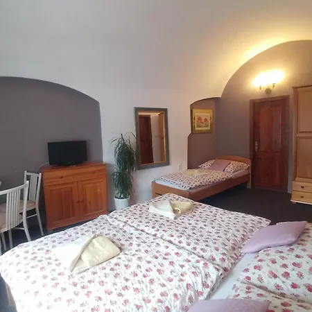 Mini Abraka 4* Cesky Krumlov