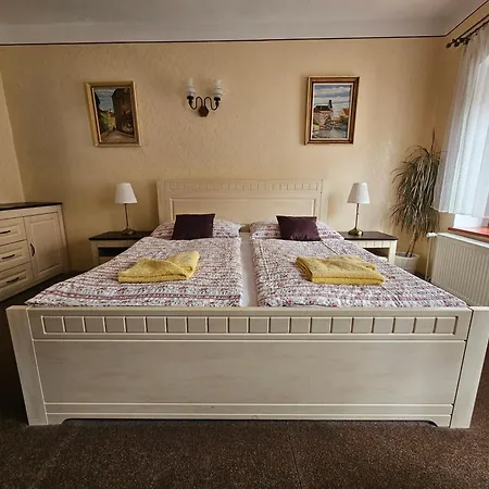 Mini Abraka 4*